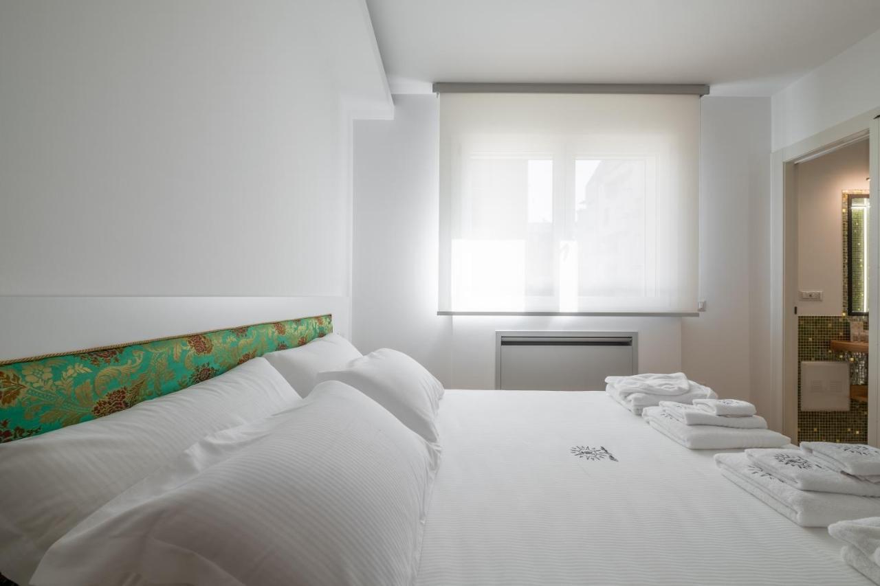 Helios Guest House 칼리아리 외부 사진
