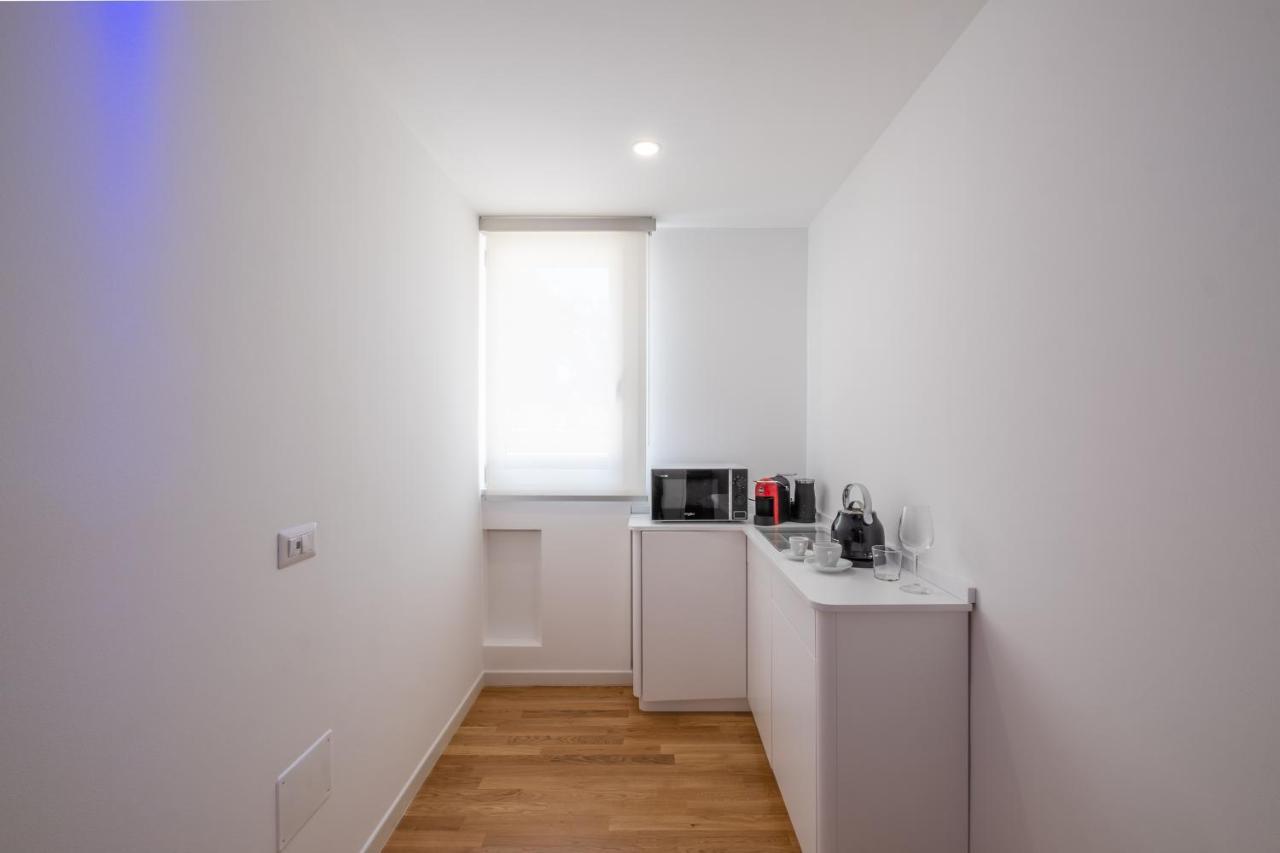 Helios Guest House 칼리아리 외부 사진